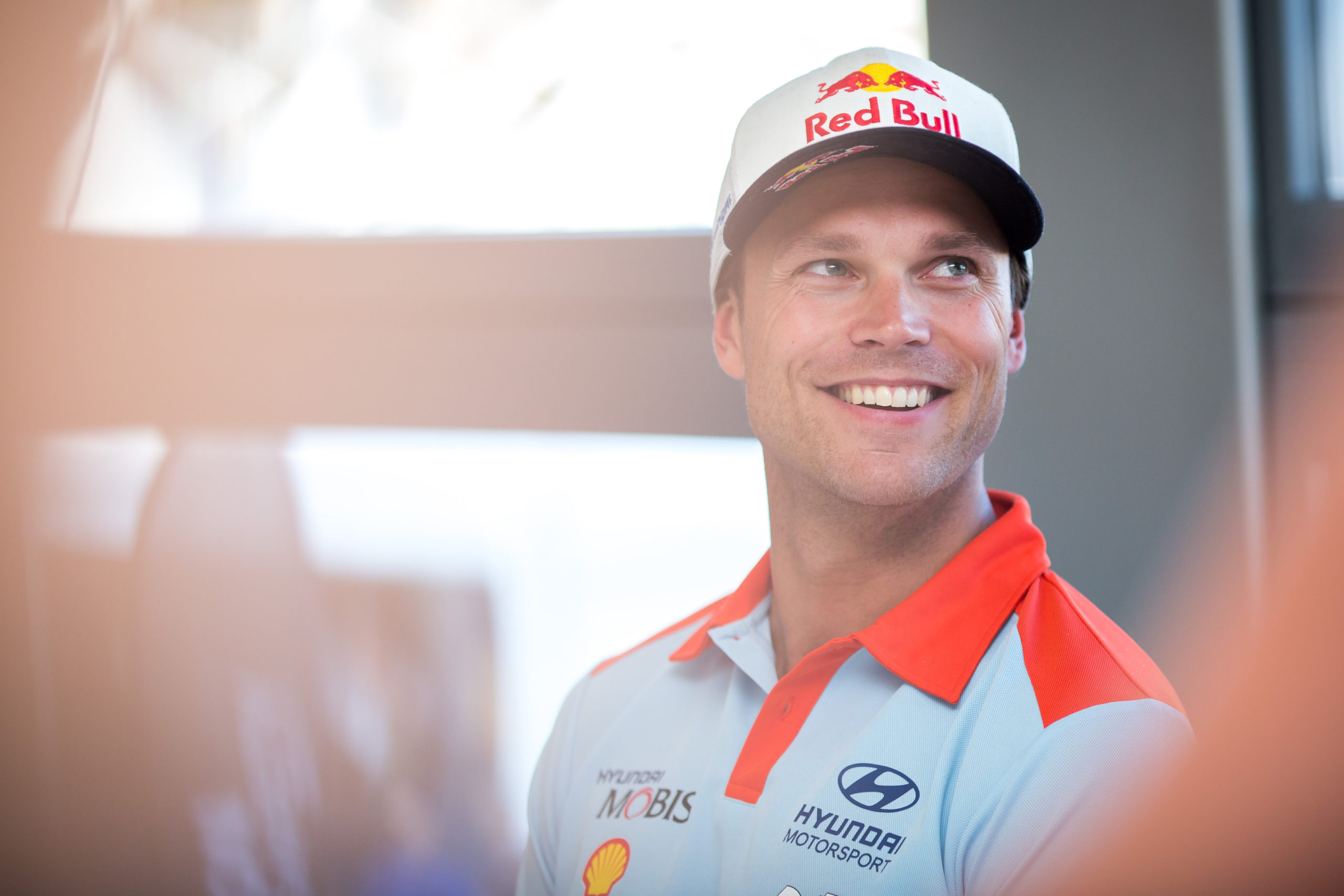 ANDREAS MIKKELSEN