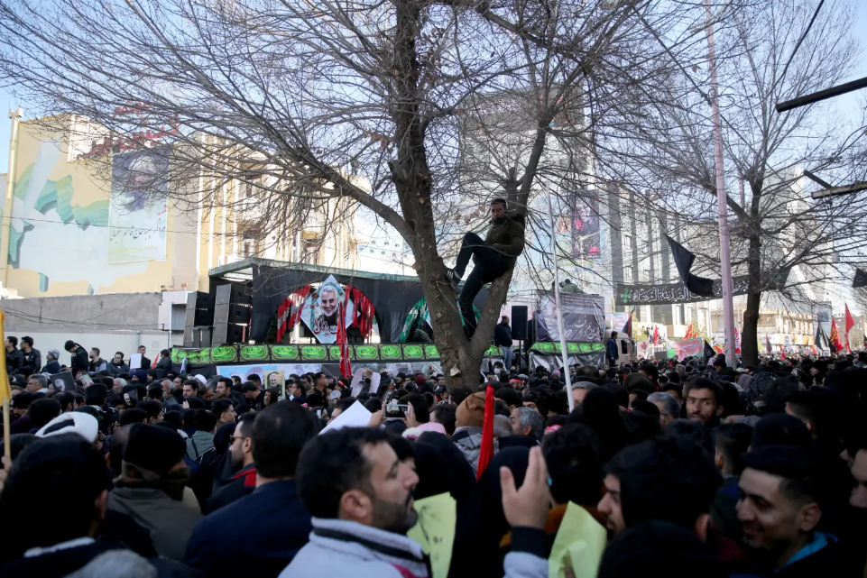 EXPLOSIONES EN IRÁN