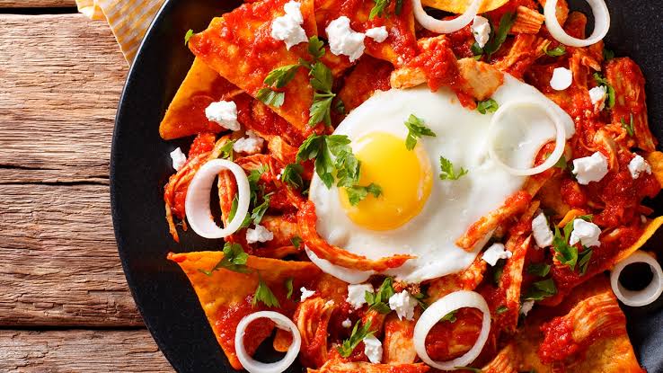 LOS CHILAQUILES