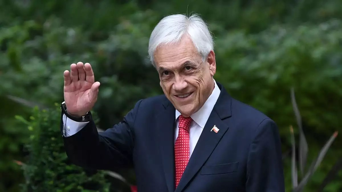 SEBASTIÁN PIÑERA