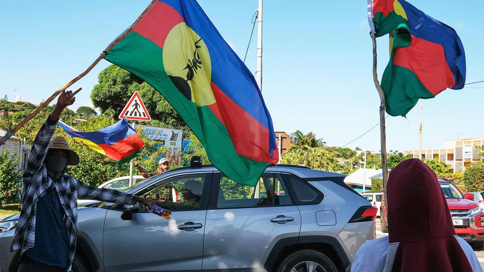 Nueva Caledonia: Presidente de Francia viajará al país tras semana de disturbios