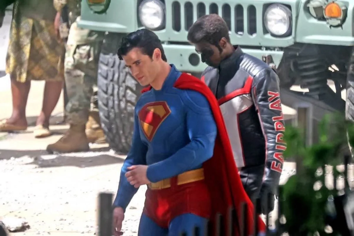 David Corenswet sorprende con el nuevo traje de Superman