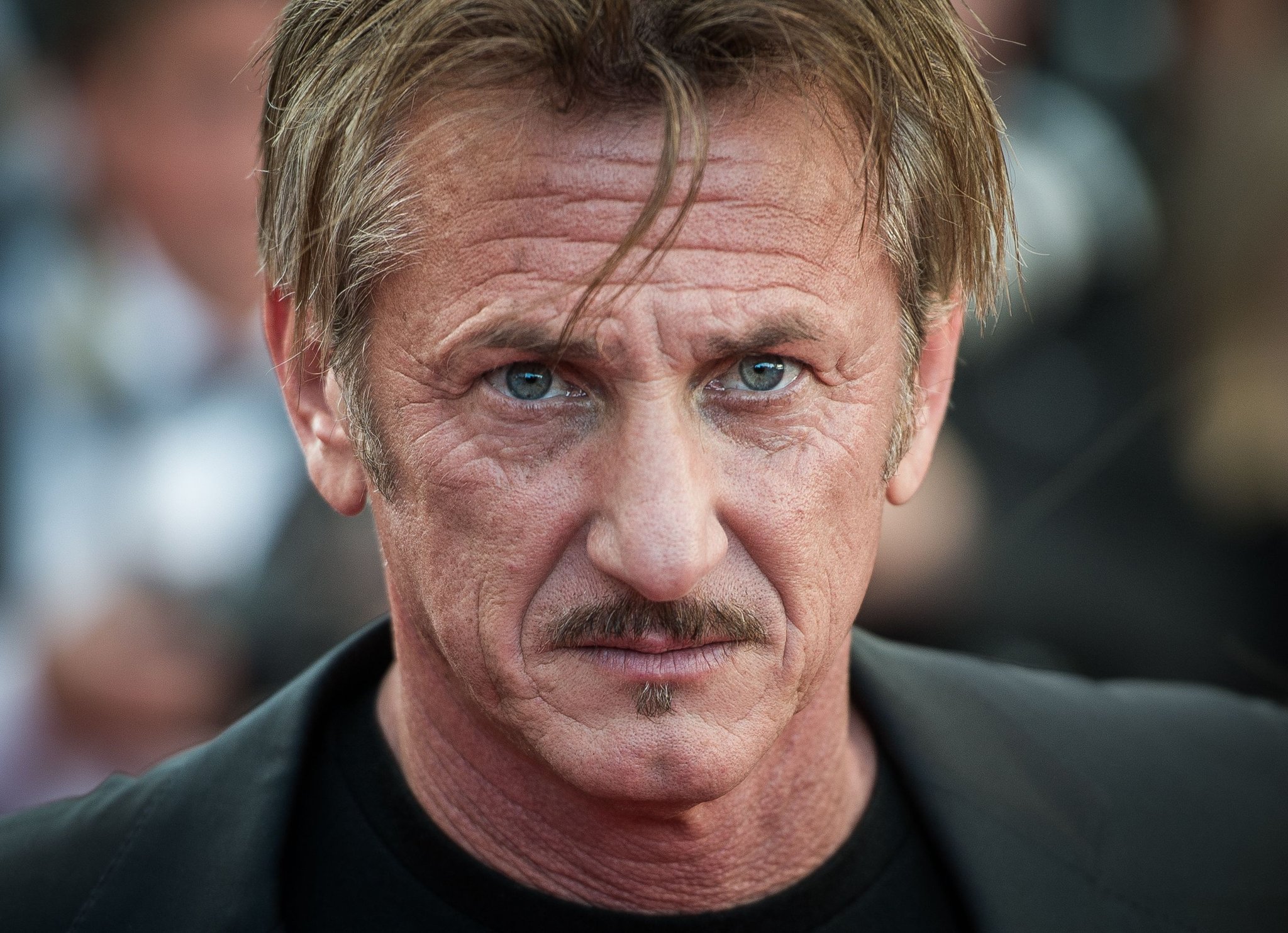 Sean Penn estrena gratis su documental sobre Ucrania en Youtube | Clicketa