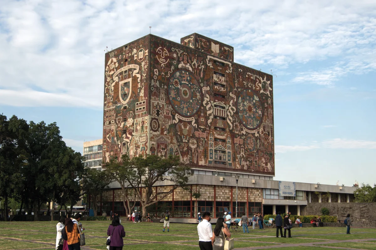 UNAM