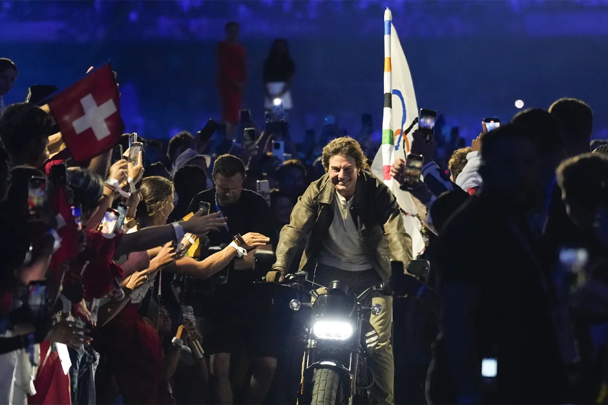 Tom Cruise carga la estafeta para los Juego Olímpicos de Los Ángeles 2028