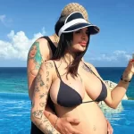 Karely Ruiz: Por tatuaje se confirma quien es el padre del hijo que espera